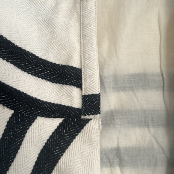 DRA Los Angeles Jacket in black and cream stripes - Picture 3 of 5